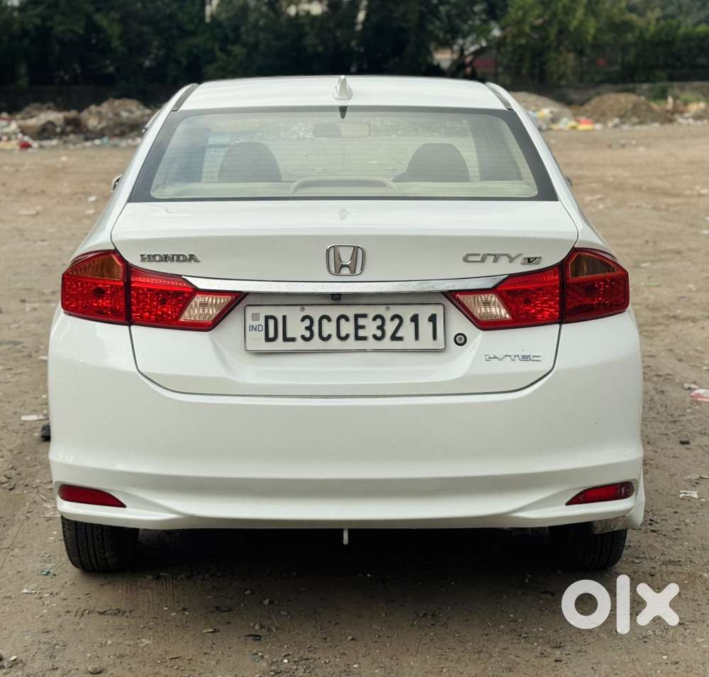 Honda City 1.5 V 4th Gen I-vtec Mt, 2016, Petrol