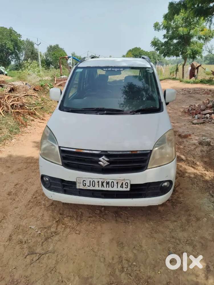 2011 Wagon R 1.1 Tip Top Gadi Che Ac Chalu .second Gear Sleep Thay Che