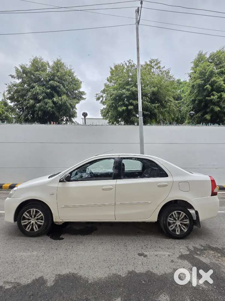 Toyota Etios Diesel 2013 65000km Driven