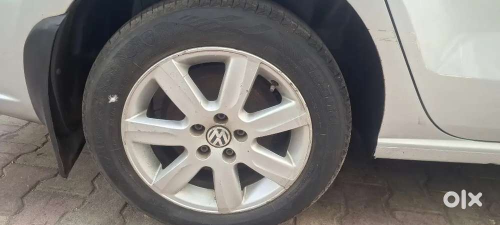 Volkswagen Vento 2010 Cng & Petrol