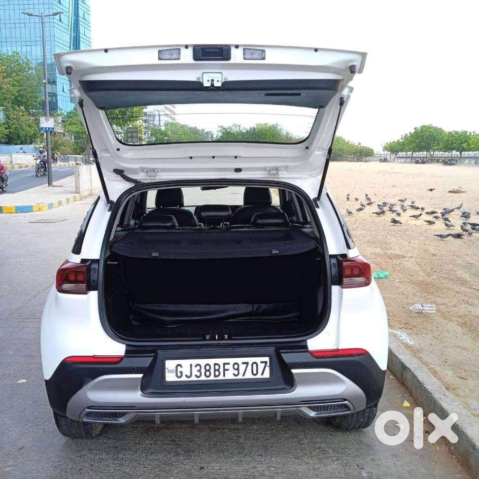 Kia Sonet Htx D, 2023, Petrol