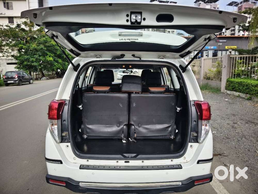 Toyota Innova Crysta 2.4 G Mt 7 Str, 2023, Diesel