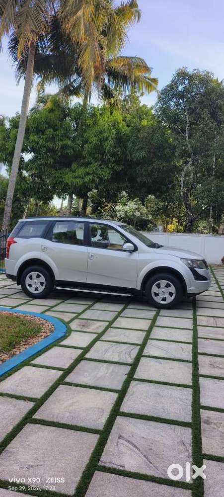 Mahindra Xuv500 At W6 2wd, 2016, Diesel