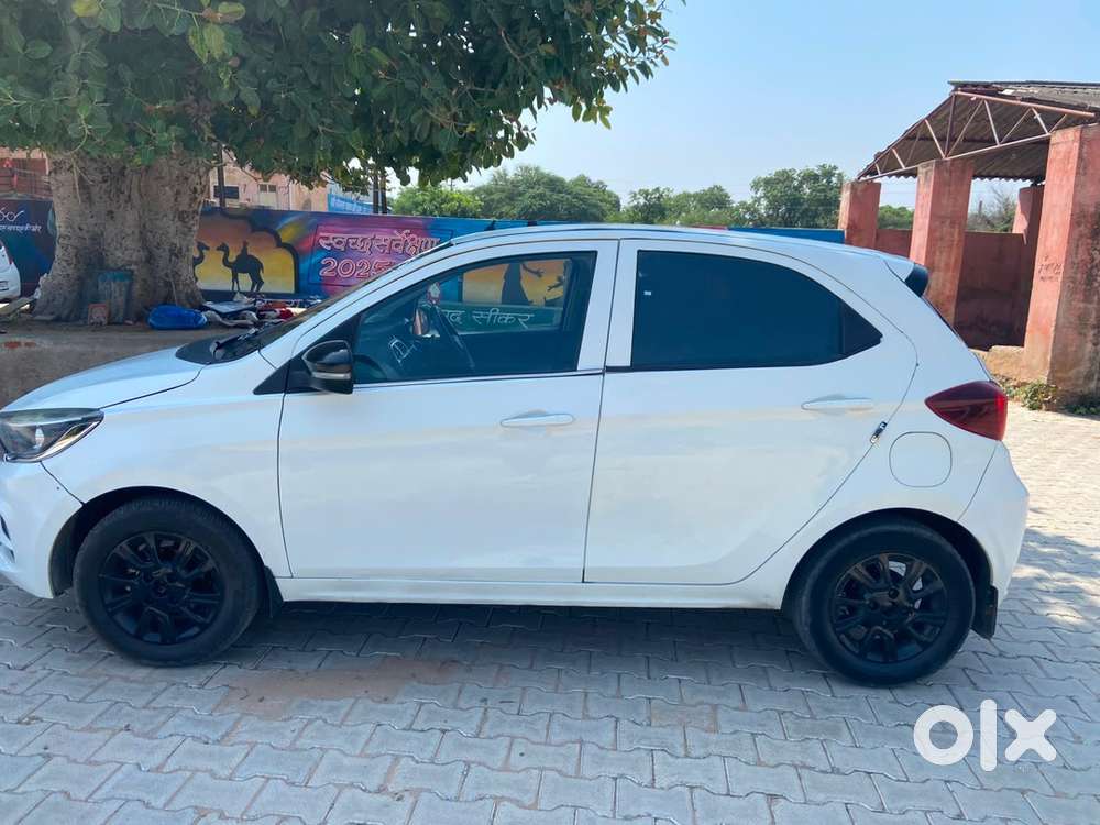 2024 Tata Tiago Petrol Manual Drive