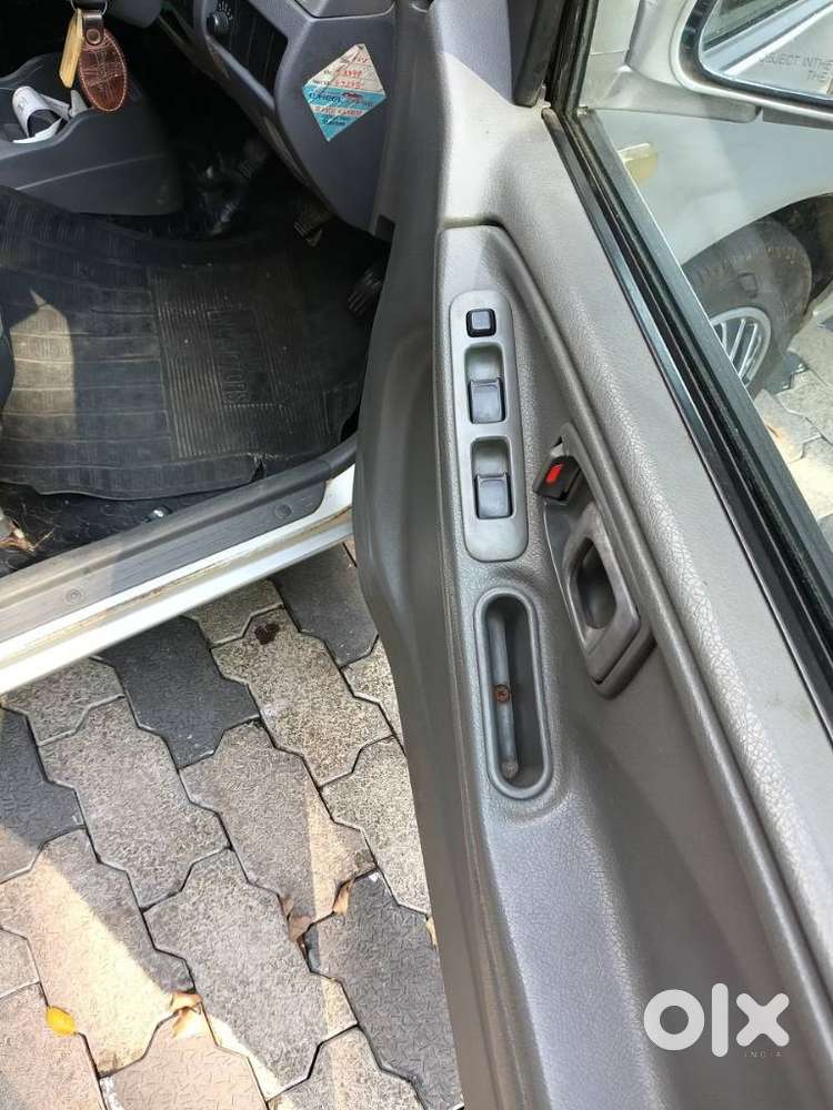 Maruti Suzuki Zen Estilo Lxi Bs Iv, 2006, Petrol