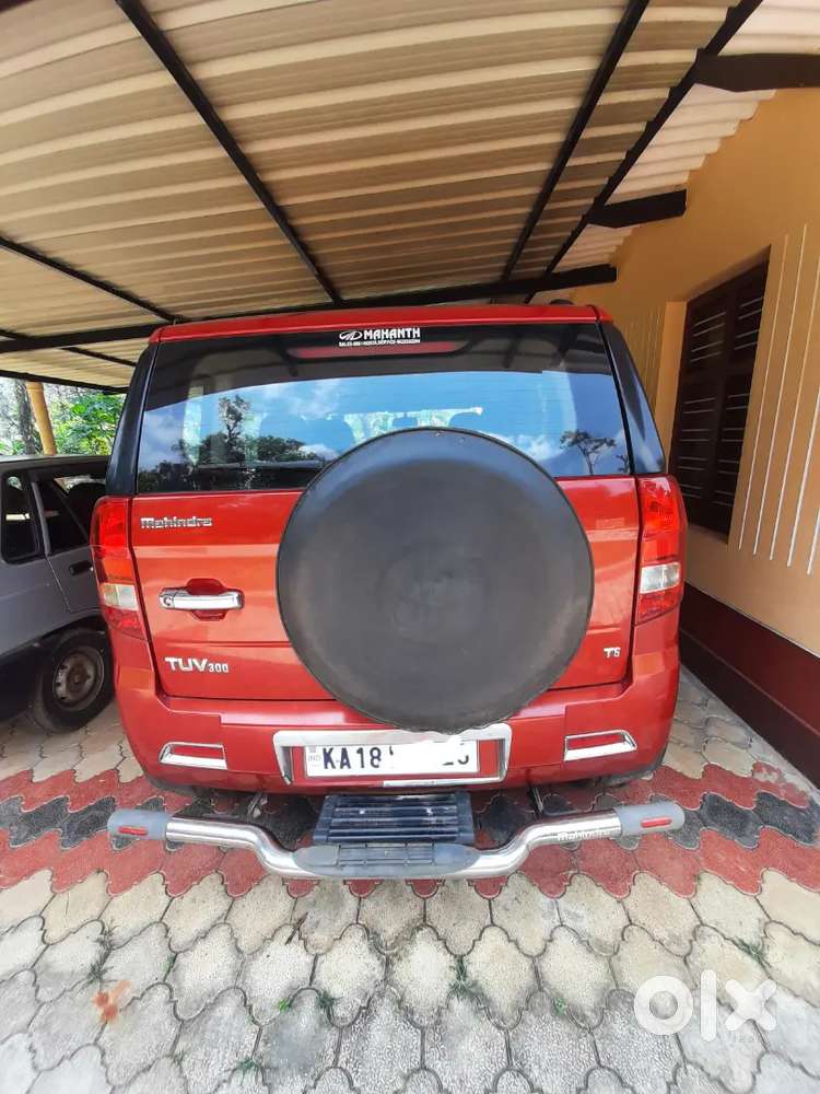 Mahindra Tuv 300 2016