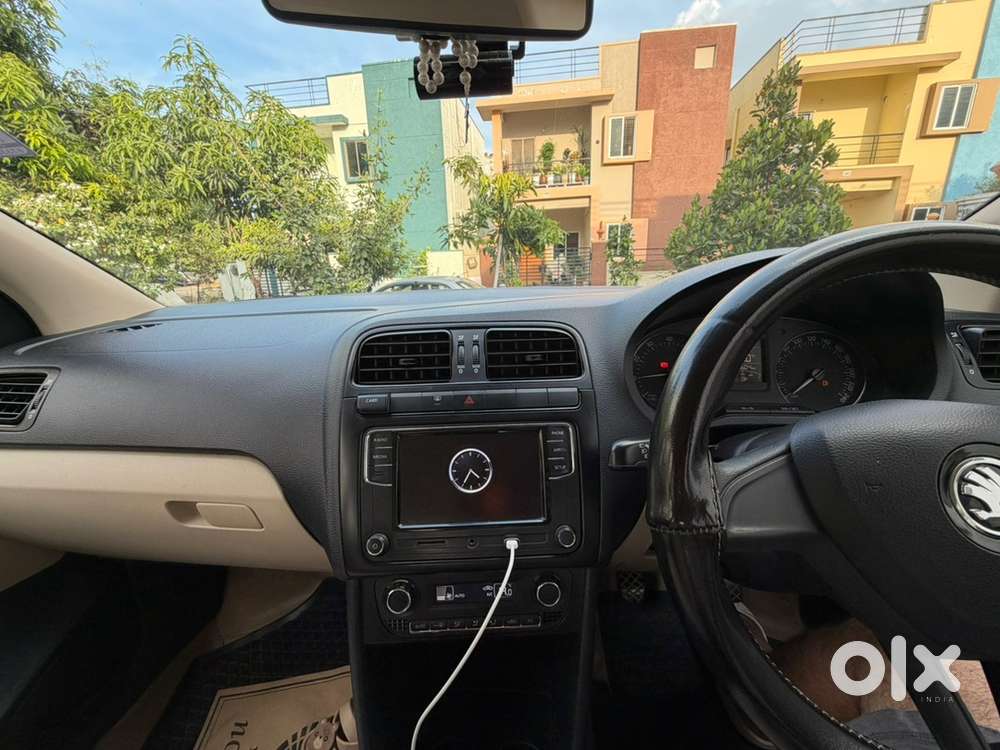 Skoda Rapid 2021 Petrol