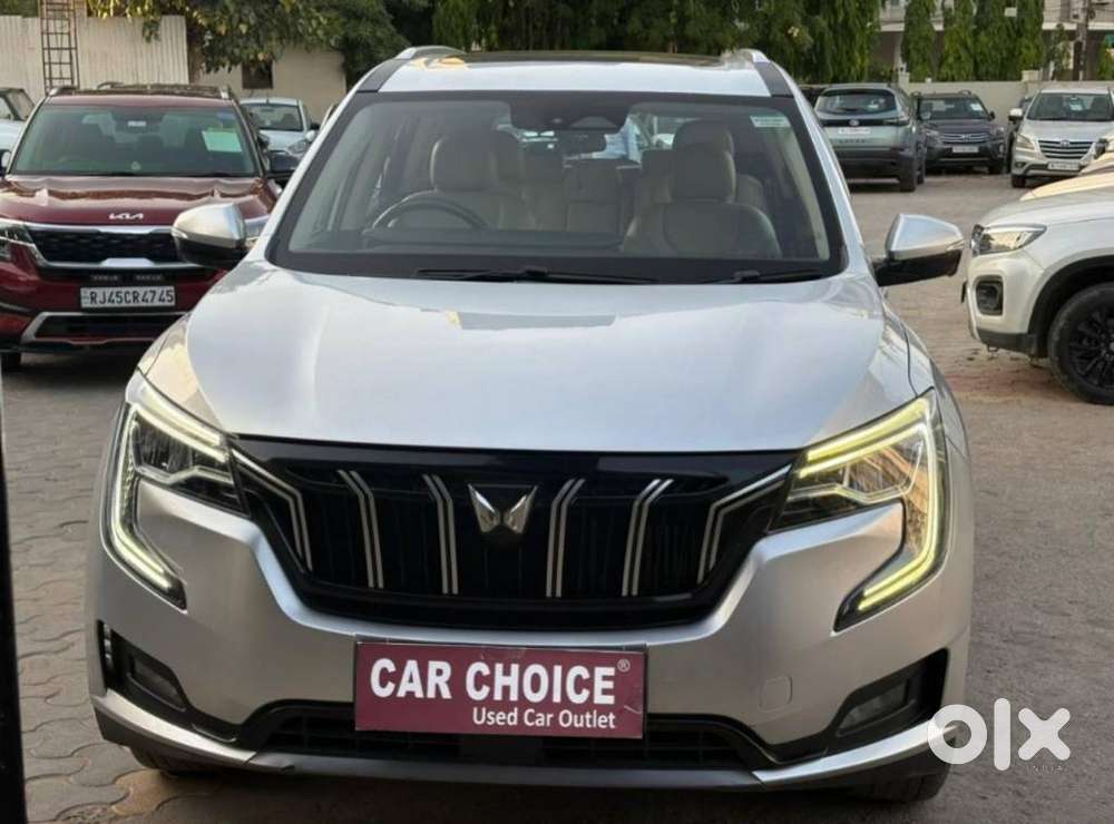 Mahindra Xuv700 2.0 Ax 7 Petrol At Luxury Pack Str, 2023, Petrol
