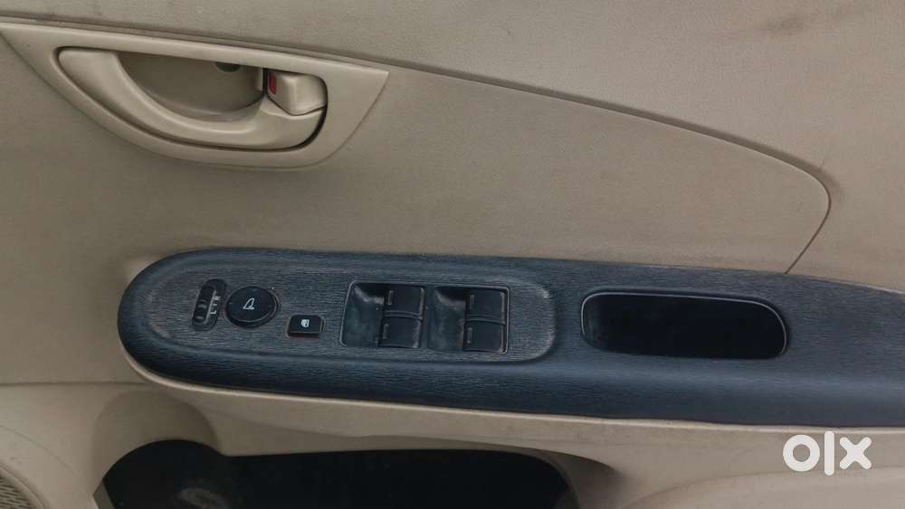 Honda Brio S Mt, 2014, Petrol