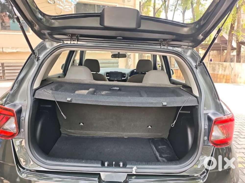 Hyundai Venue S 1.2 Petrol, 2021, Petrol
