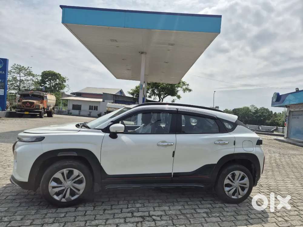 Maruti Suzuki Fronx 2023 Petrol 28000 Km Driven