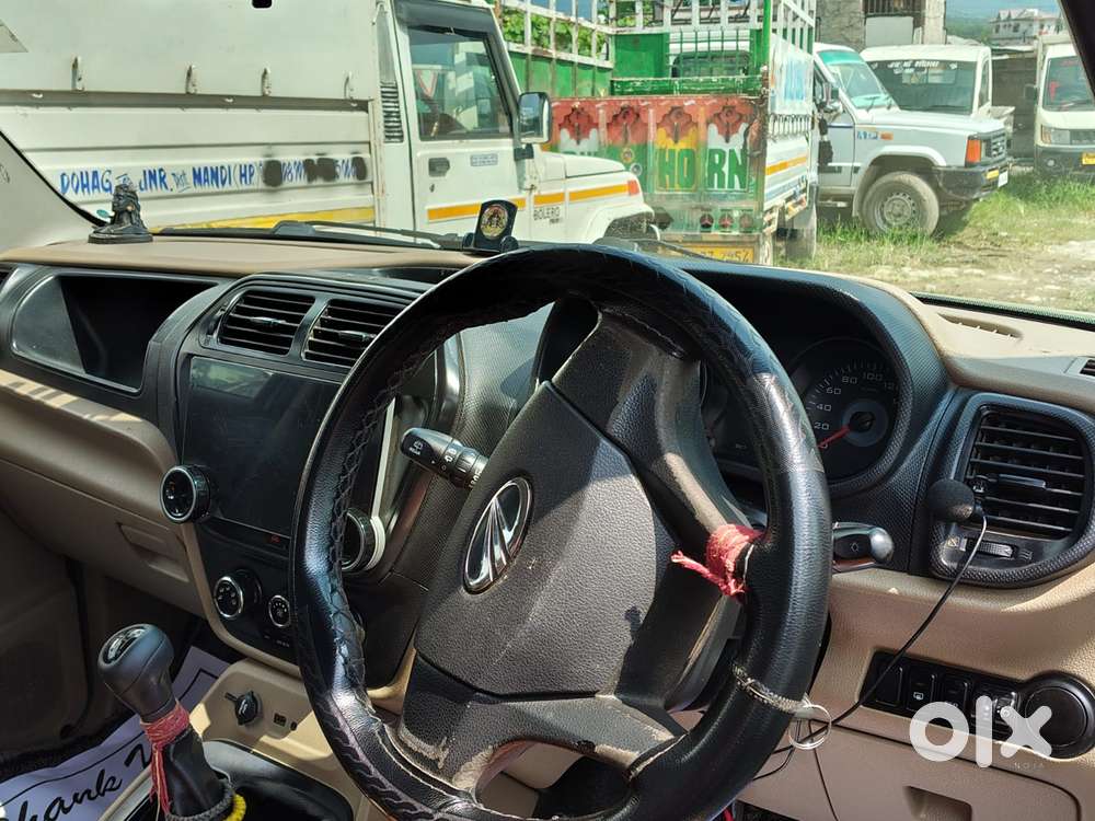 Mahindra Tuv 300, 2016, Diesel