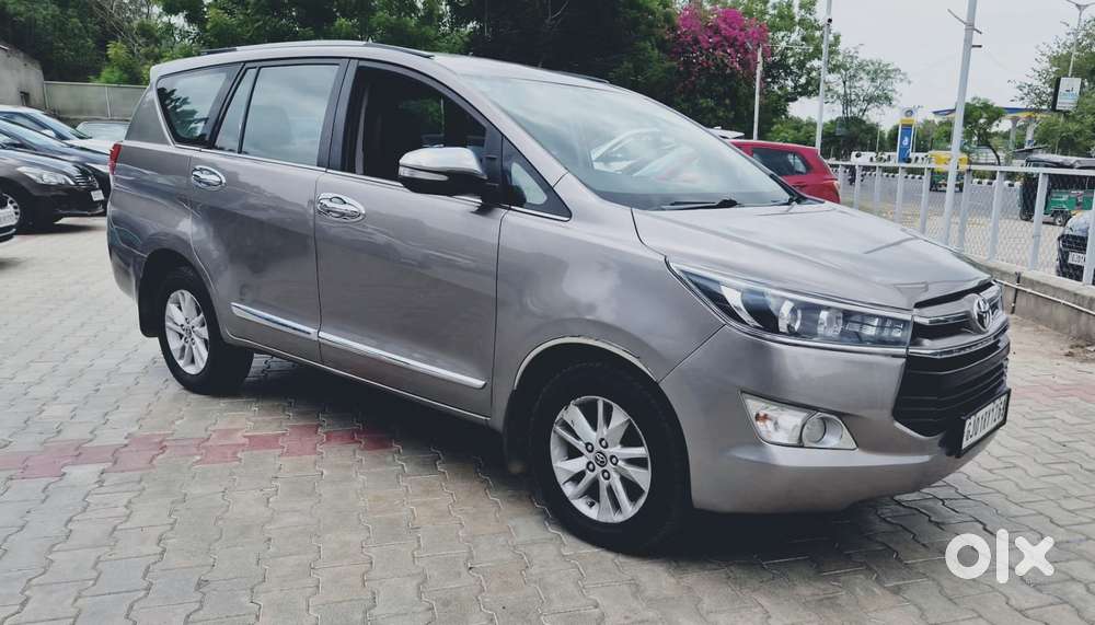 Toyota Innova Crysta 2.8 Zx At, 2017, Diesel
