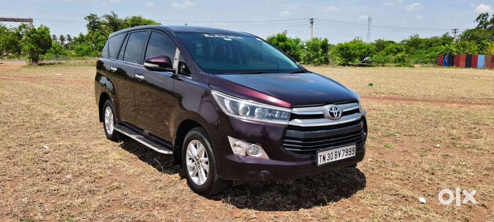 Toyota Innova Crysta 2.4 Vx Mt, 2017, Diesel