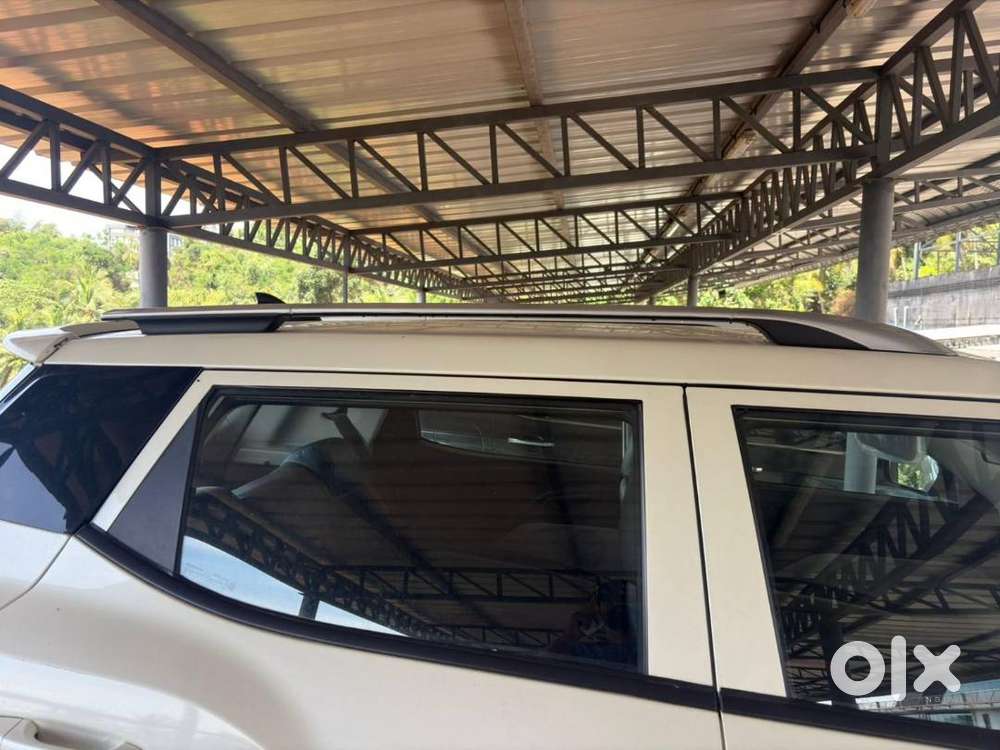 Mahindra Xuv300 – Well Maintained  Zero Accident  Full Company Track