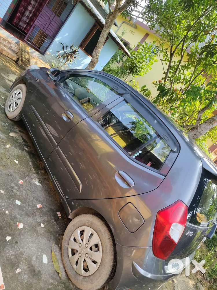 Hyundai I10 Sportz 2013 Petrol