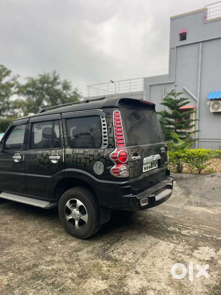 Mahindra Scorpio 2011 Diesel Well Maintained