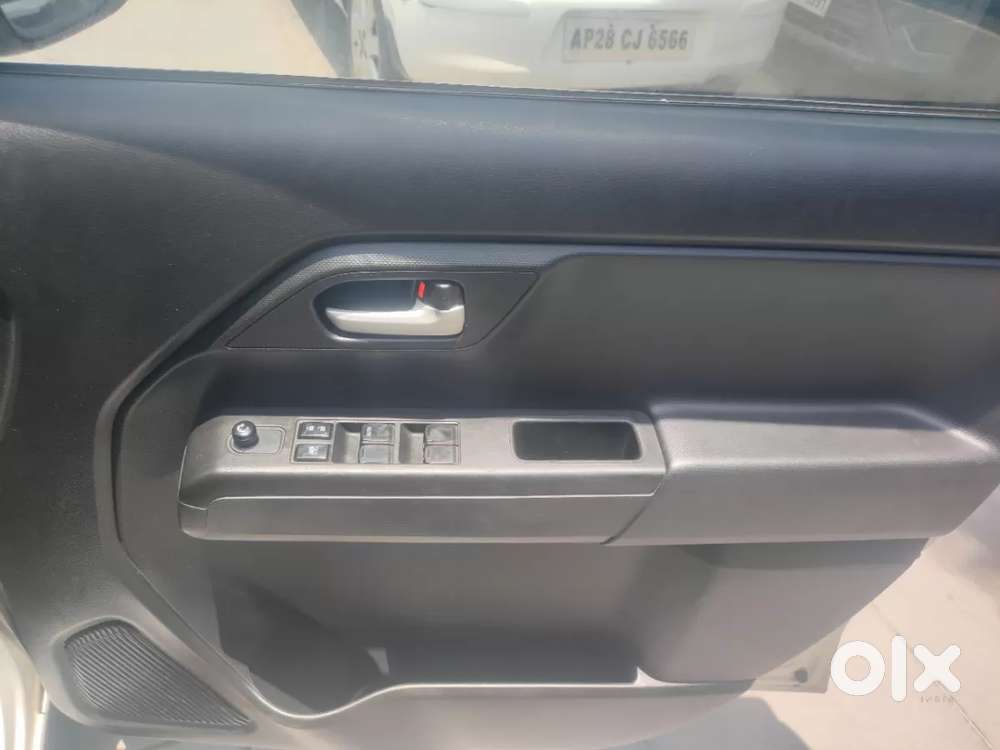 Maruti Suzuki Wagon R Vxi 1.0, 2021, Petrol