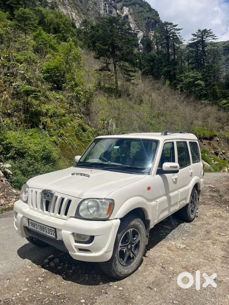 Mahindra Scorpio Gateway 2013 Diesel Manual 4wd