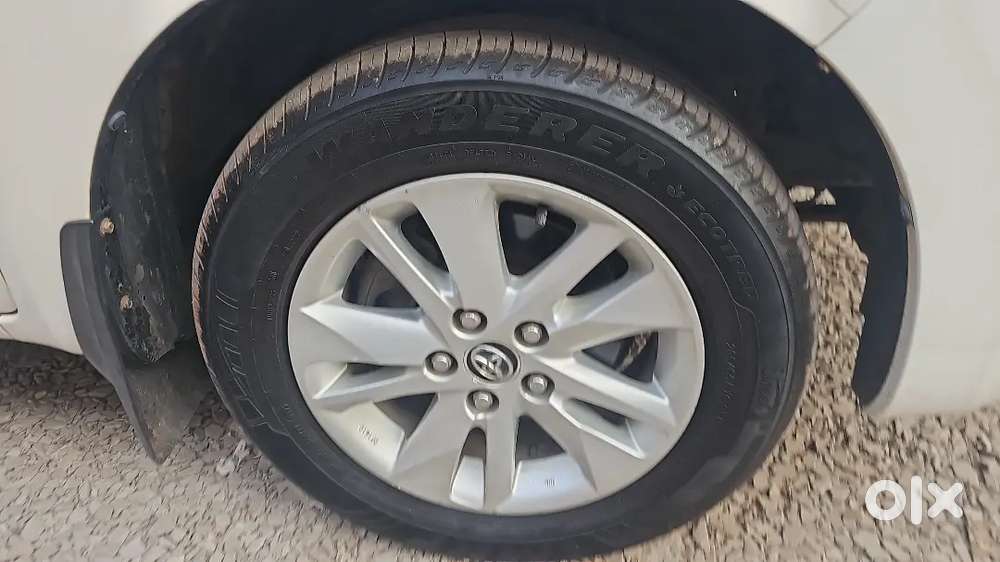 Toyota Innova Crysta 2017 Diesel Well Maintained