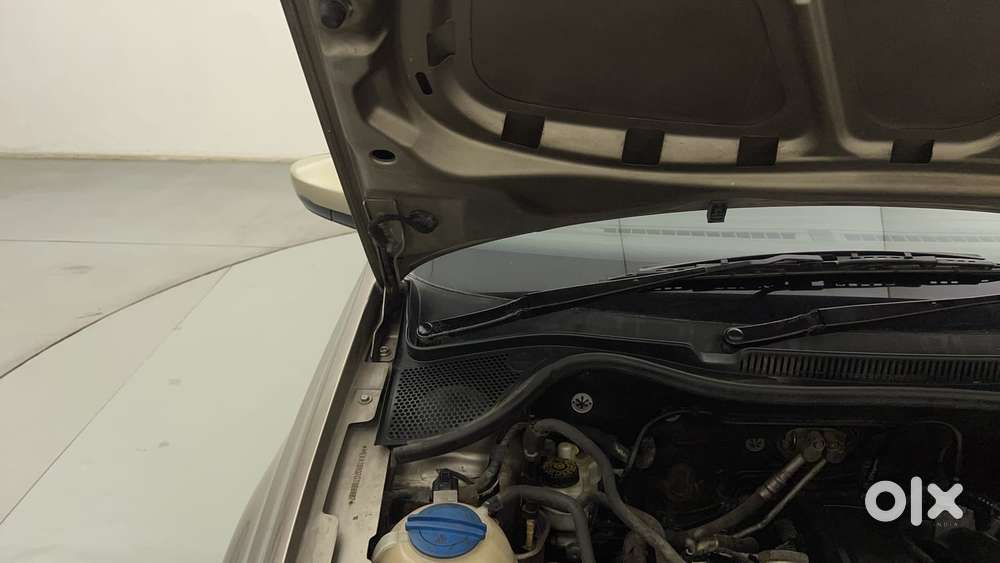 Volkswagen Vento 2010-2013 Petrol Highline, 2016, Petrol
