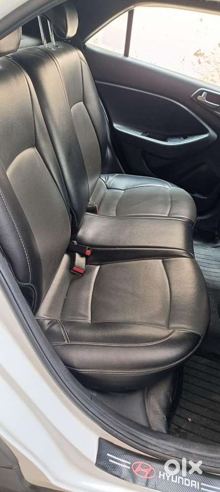 2017 Hyundai Manual Petrol First Owner