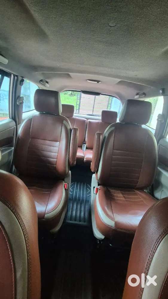 Toyota Innova 2013 Diesel.