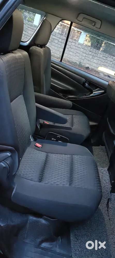 Toyota Innova Crysta 2017