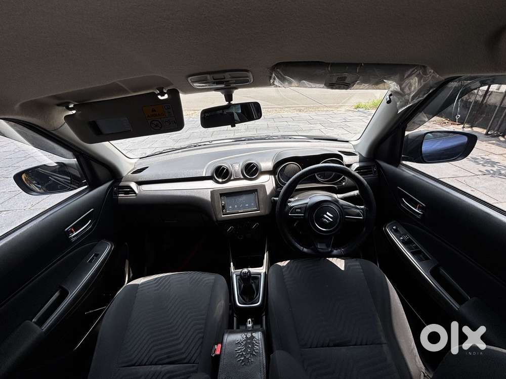 Maruti Suzuki Swift Vxi Optional, 2022, Petrol