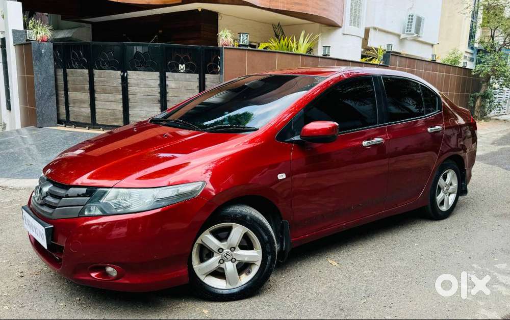 Honda City V-at 2010