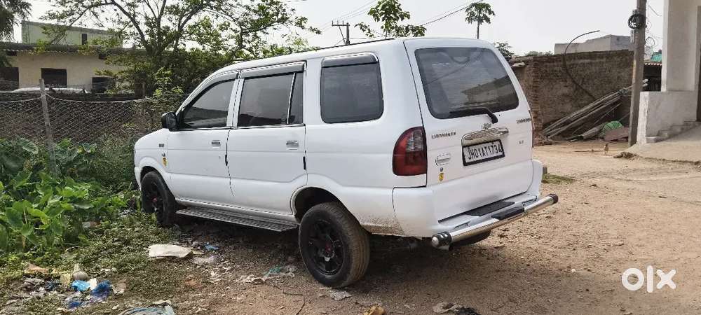 Tavera Lt 2.5
Top Model