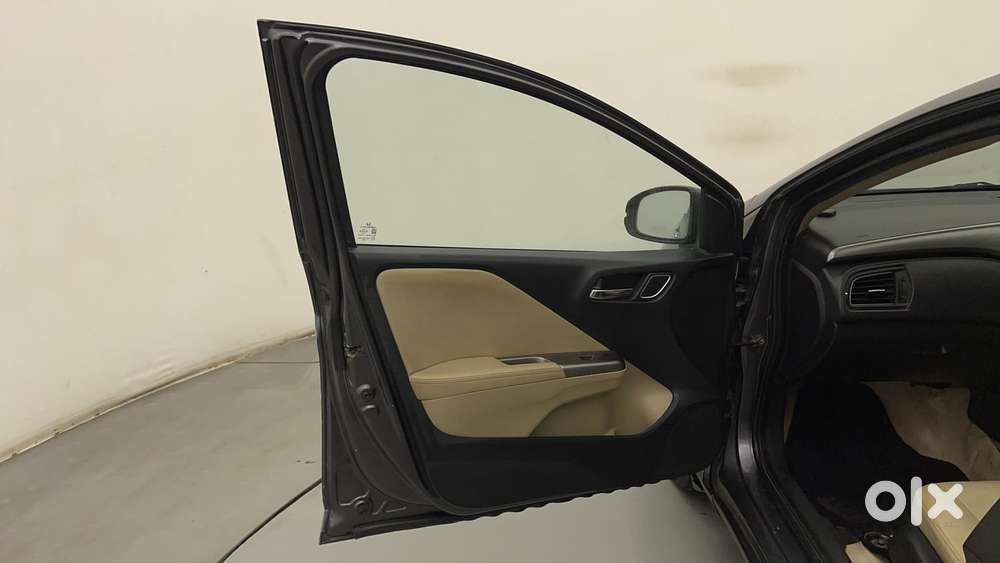 Honda City 1.5 Zx Cvt I-vtec, 2017, Petrol