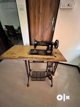 Tailoring machine with on sale table price olx