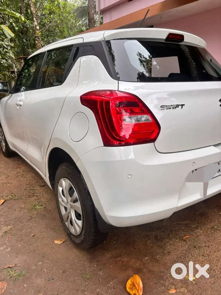 Full Showroom Service. No Bargaining