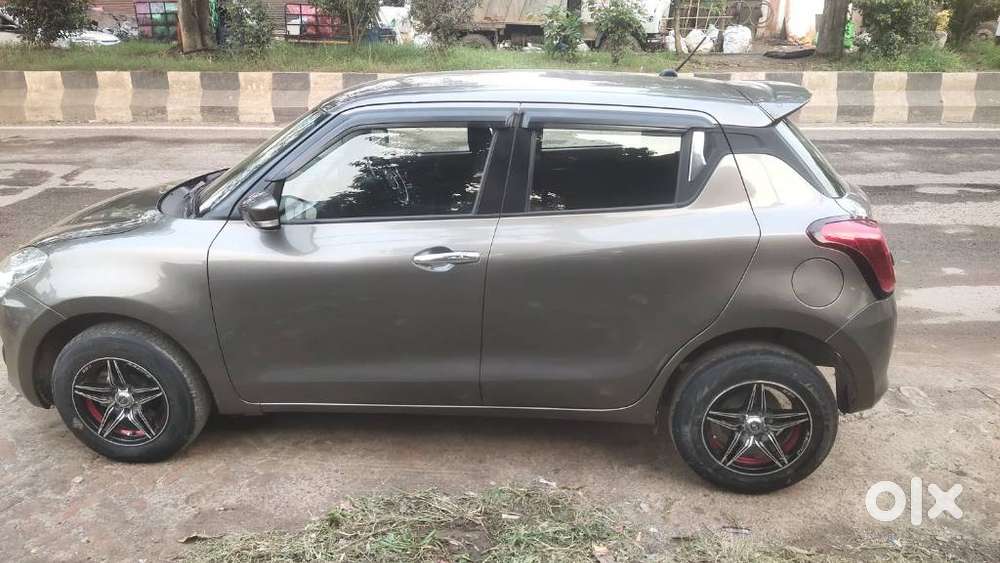 Maruti Suzuki Swift Vxi, 2021, Petrol