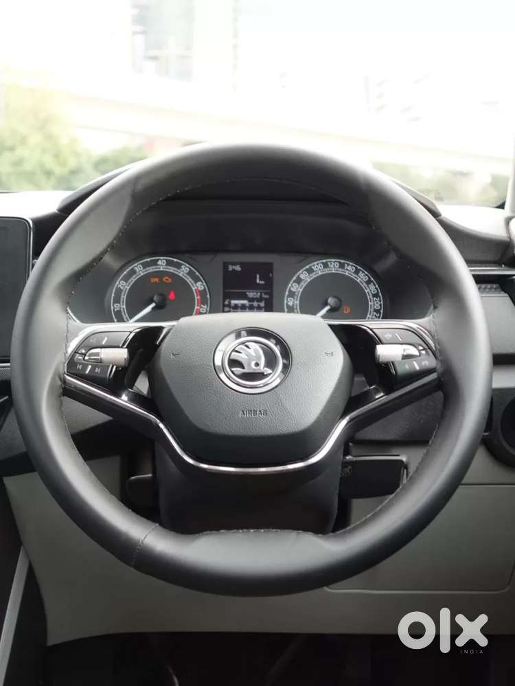 Skoda Kushaq Active 1.0 Tsi Mt, 2022, Petrol