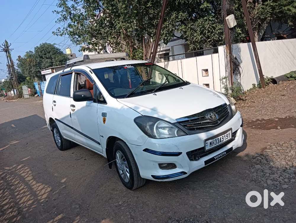 Toyota Innova 2.5 G 2010