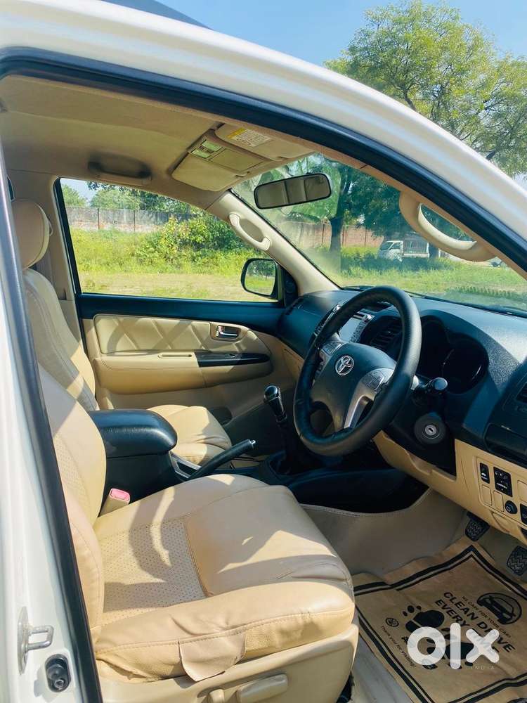 Toyota Fortuner 3.0 4x2 Mt, 2015, Diesel