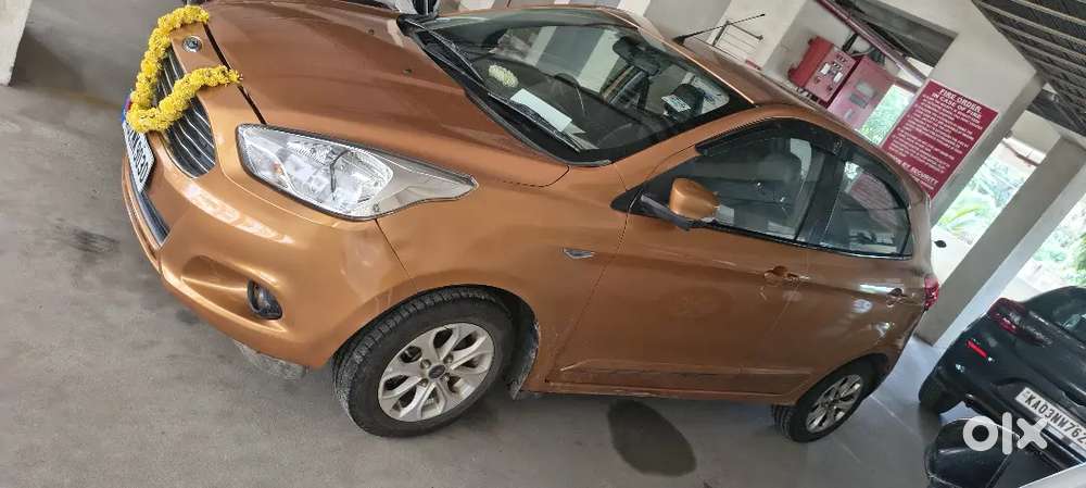 Ford Figo 1.2 Titanium Plus 2015