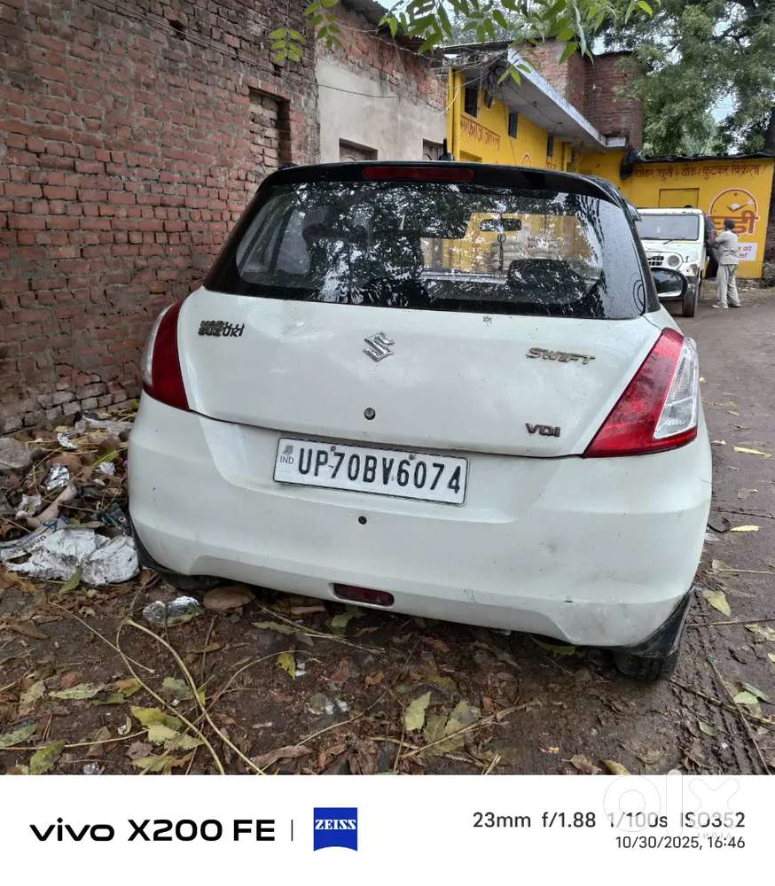 Maruti Suzuki Swift 2012 Diesel 90000 Km Driven