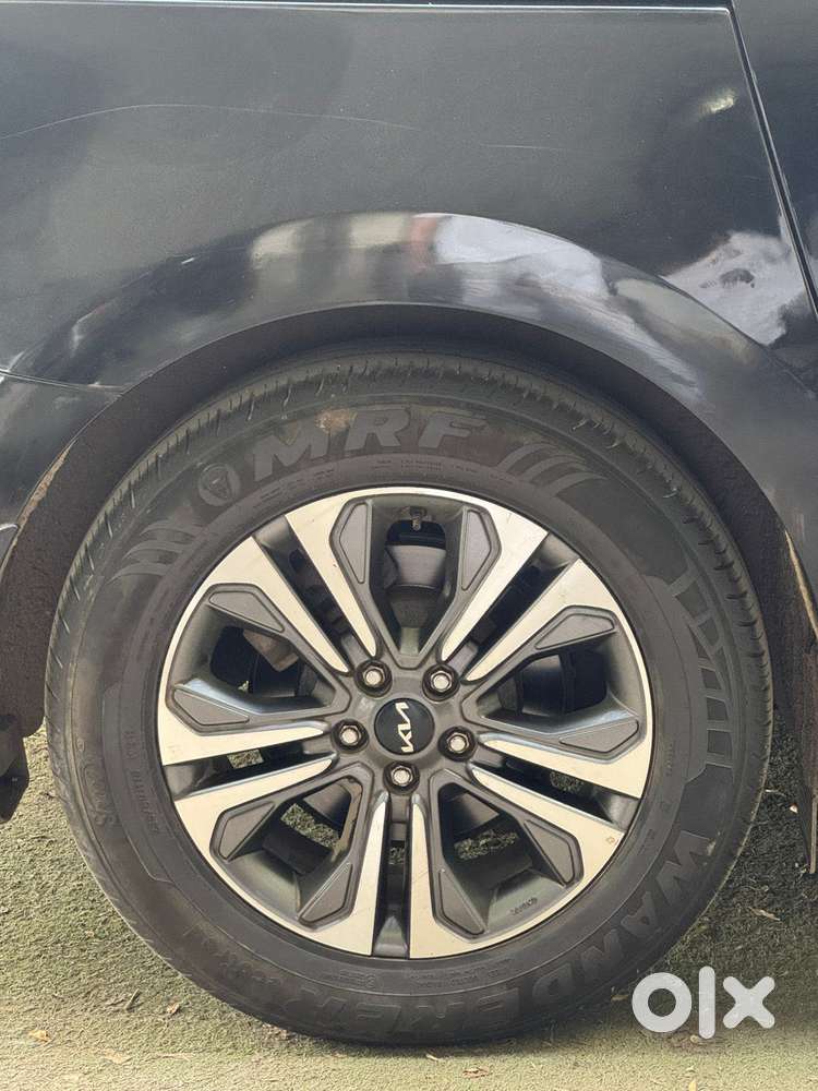 Kia Carnival Limousine Plus 7 Str, 2022, Diesel