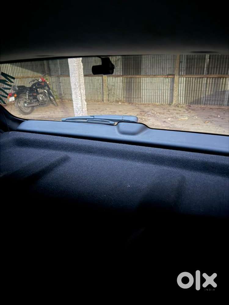 Hyundai Petrol Manual 2021