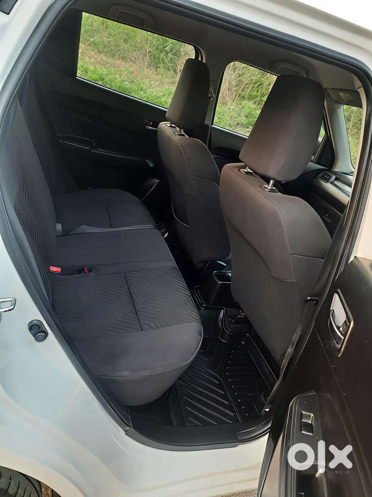 Maruti Suzuki Swift Vvt Vxi, 2021, Petrol