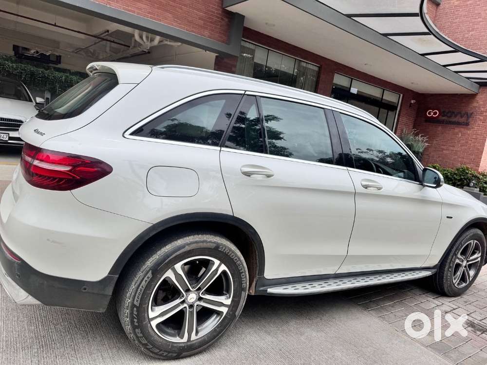 Mercedes-benz Glc 2016 Diesel 110000 Km Driven In Superb Condition