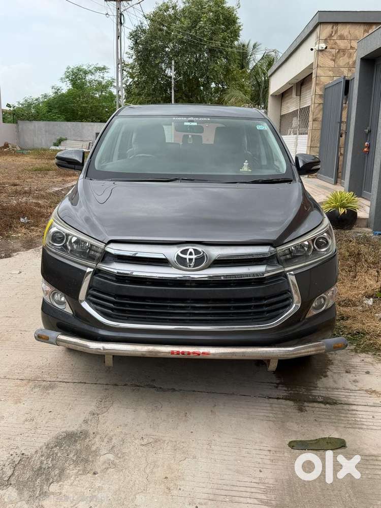 Toyota Innova Crysta 2018 Diesel Well Maintained