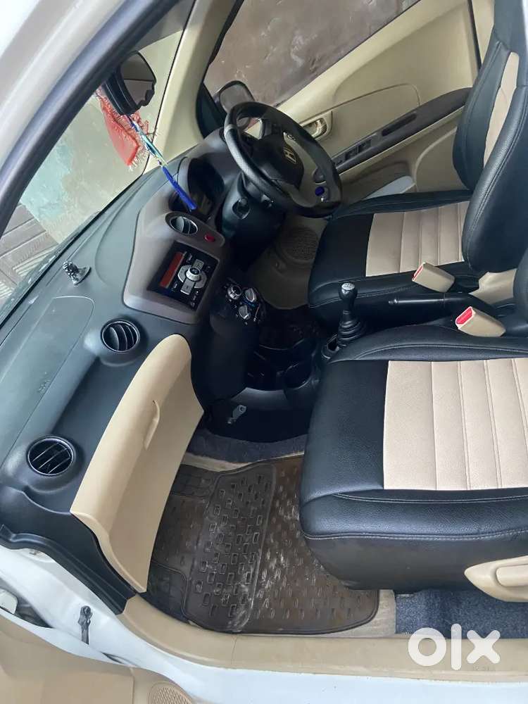 Honda Brio S Petrol 2013