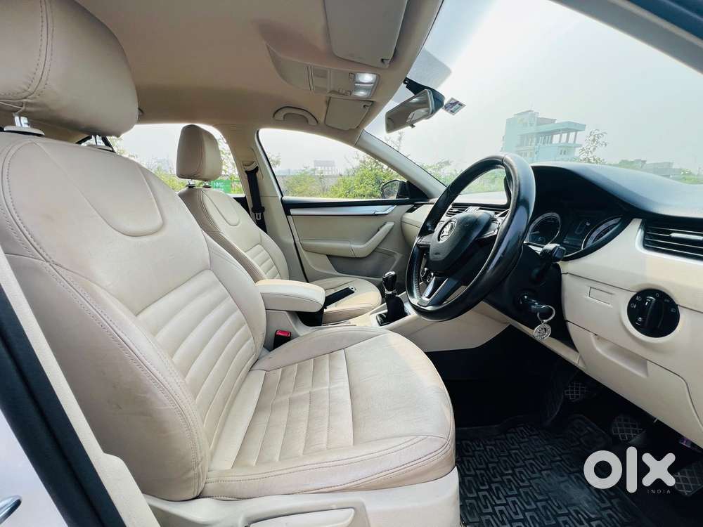 Skoda Octavia 2013-2017 Active 1.4 Tsi Mt, 2017, Petrol