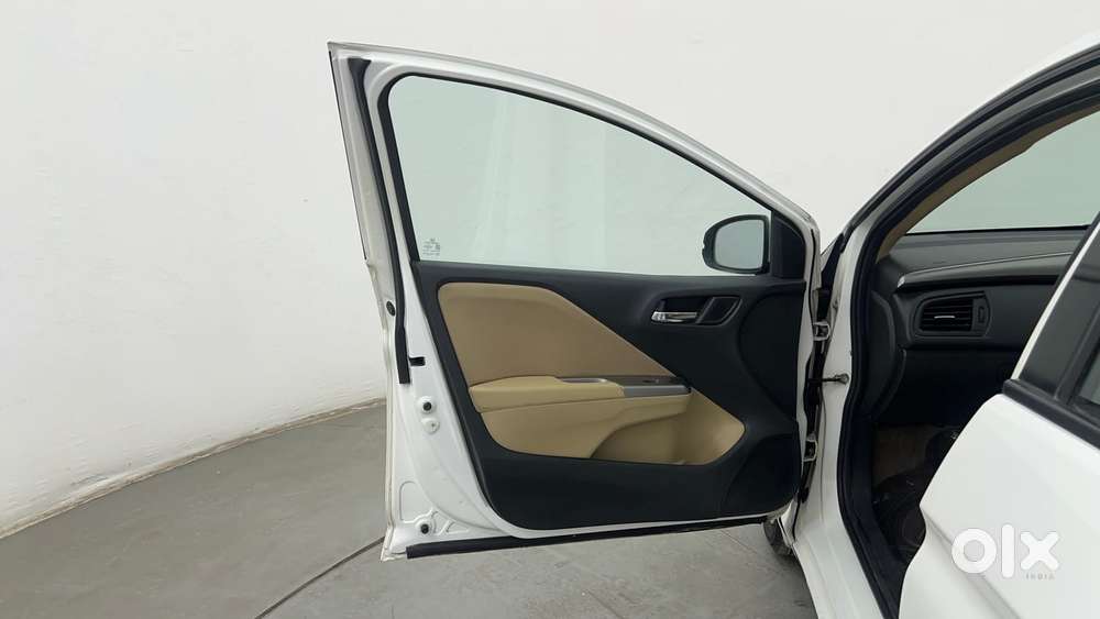 Honda City I-vtec S, 2015, Petrol