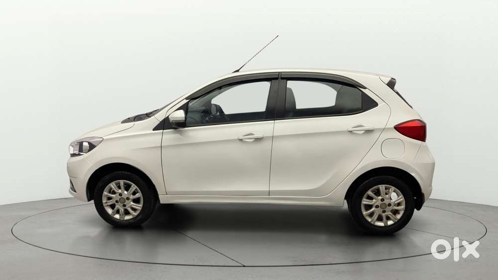 Tata Tiago 1.2 Revotron Xz, 2018, Petrol