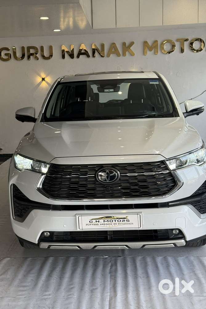 Toyota Innova Hycross 2.0 Zx (o) Hybrid 7 Str, 2024, Cng & Hybrids